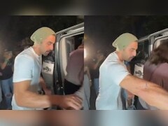 Viral Video: Ranbir Kapoor Loses His Temper At A Paparazzo, Pulls Him By His Arm. Watch