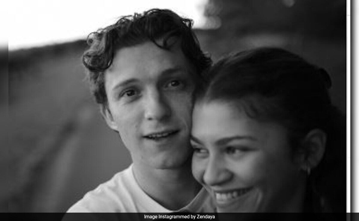 Here's Why Tom Holland Often Googles Girlfriend Zendaya: "The Last Thing..."