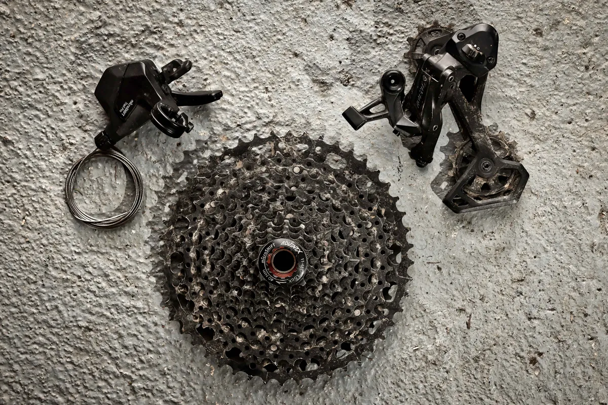 Microshift Advent X mountain bike 10-speed drivetrain