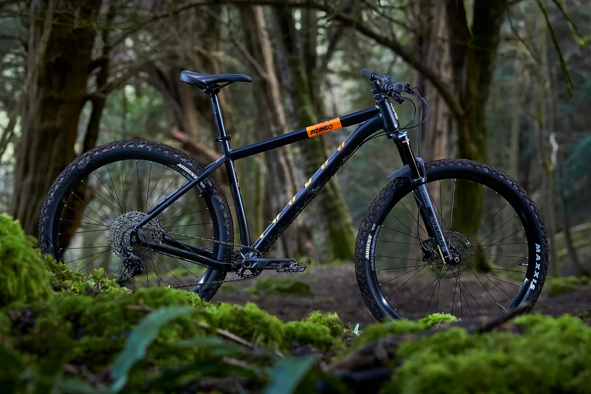 Pack shot of the Voodoo Bizango hardtail trail mountain bike