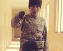 【閲覧注意】ISIS少年「斬首なんて簡単やろ！」あれ！？意外とナイフ切れないぞ...