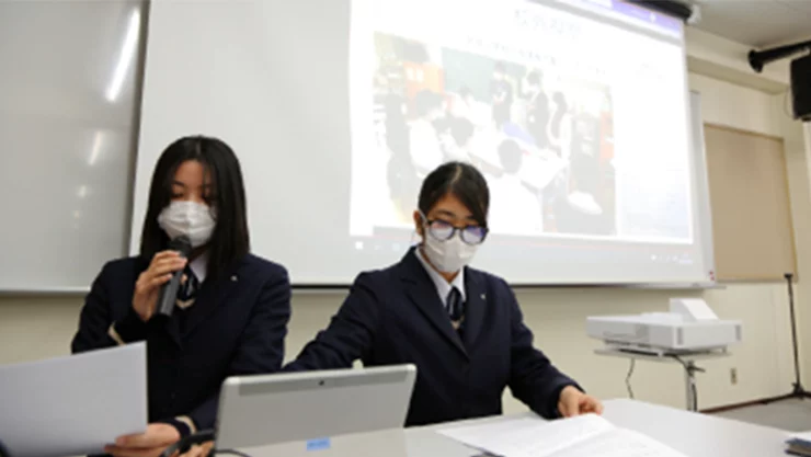 東海樟風高等学校（旧東海商業高等学校）のイ