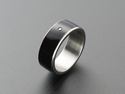 Black resin and metal ring