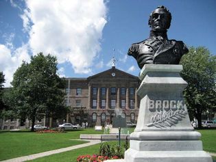 Brockville: Court House