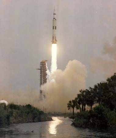 Apollo 13 launch