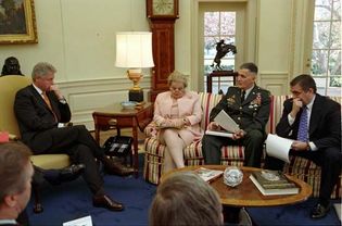 Madeleine Albright briefing President Clinton