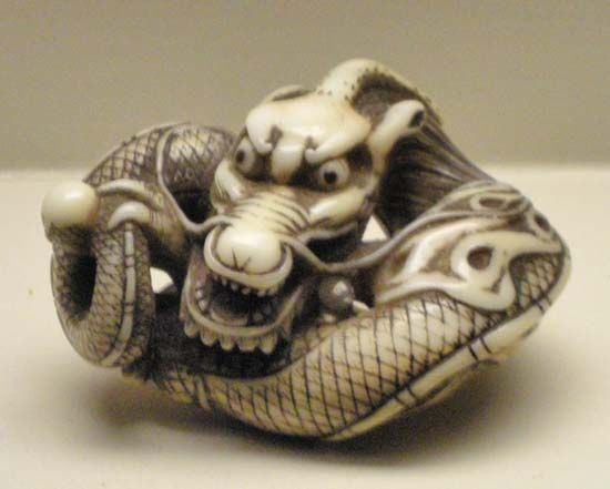 dragon netsuke