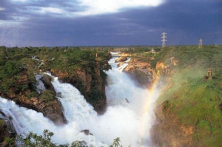 waterfall: São Francisco River