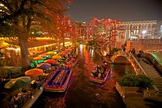 San Antonio: River Walk