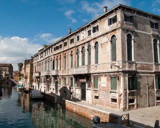 Venice: canal