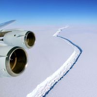 In late August 2016, sunlight returned to the Antarctic Peninsula and unveiled a rift across the Larsen C Ice Shelf that had grown longer and deeper over the austral winter