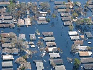 Hurricane Katrina: flooded New Orleans neighbourhood