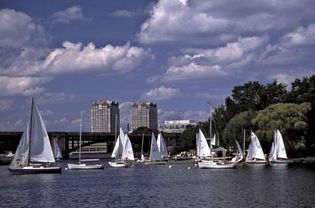 Boston: Charles River