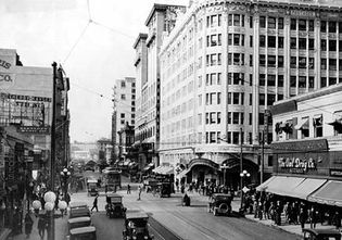 Pantages Theatre, 1920s