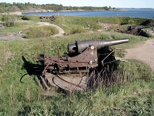 19th-century coastal artillery gun