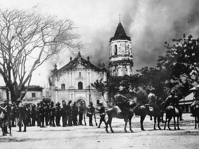 Philippine-American War: burning of the Malolos headquarters of Emilio Aguinaldo