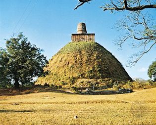 Abhayagiri stupa, Anuradhapura, Sri Lanka