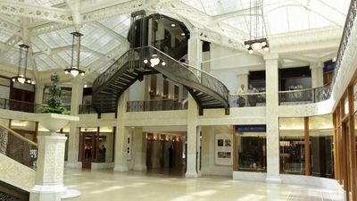 How Frank Lloyd Wright remodeled the light court in Chicago's Rookery