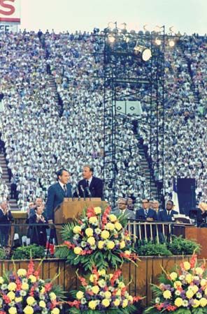 Billy Graham and Richard M. Nixon