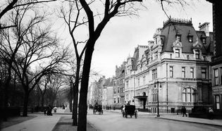 New York City: upper Fifth Avenue