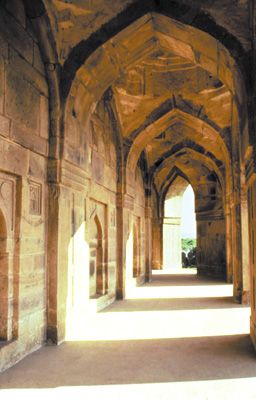 Sasaram, Bihar, India: tomb of Sher Shah of Sūr