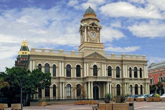 Port Elizabeth: municipal building