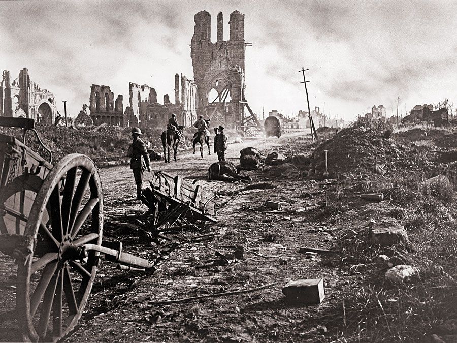 Cloth Hall after the Battle of Ypres