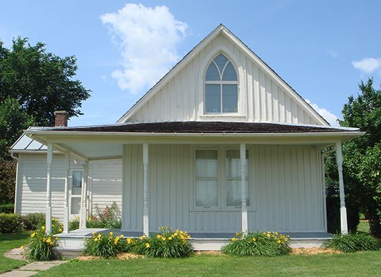 carpenter gothic: home