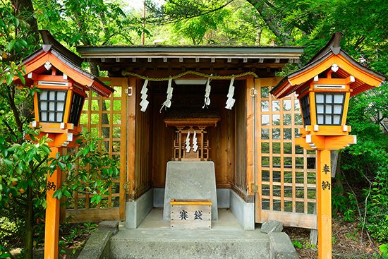 Shintō shrine