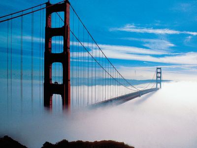 fog enveloping the Golden Gate Bridge, San Francisco