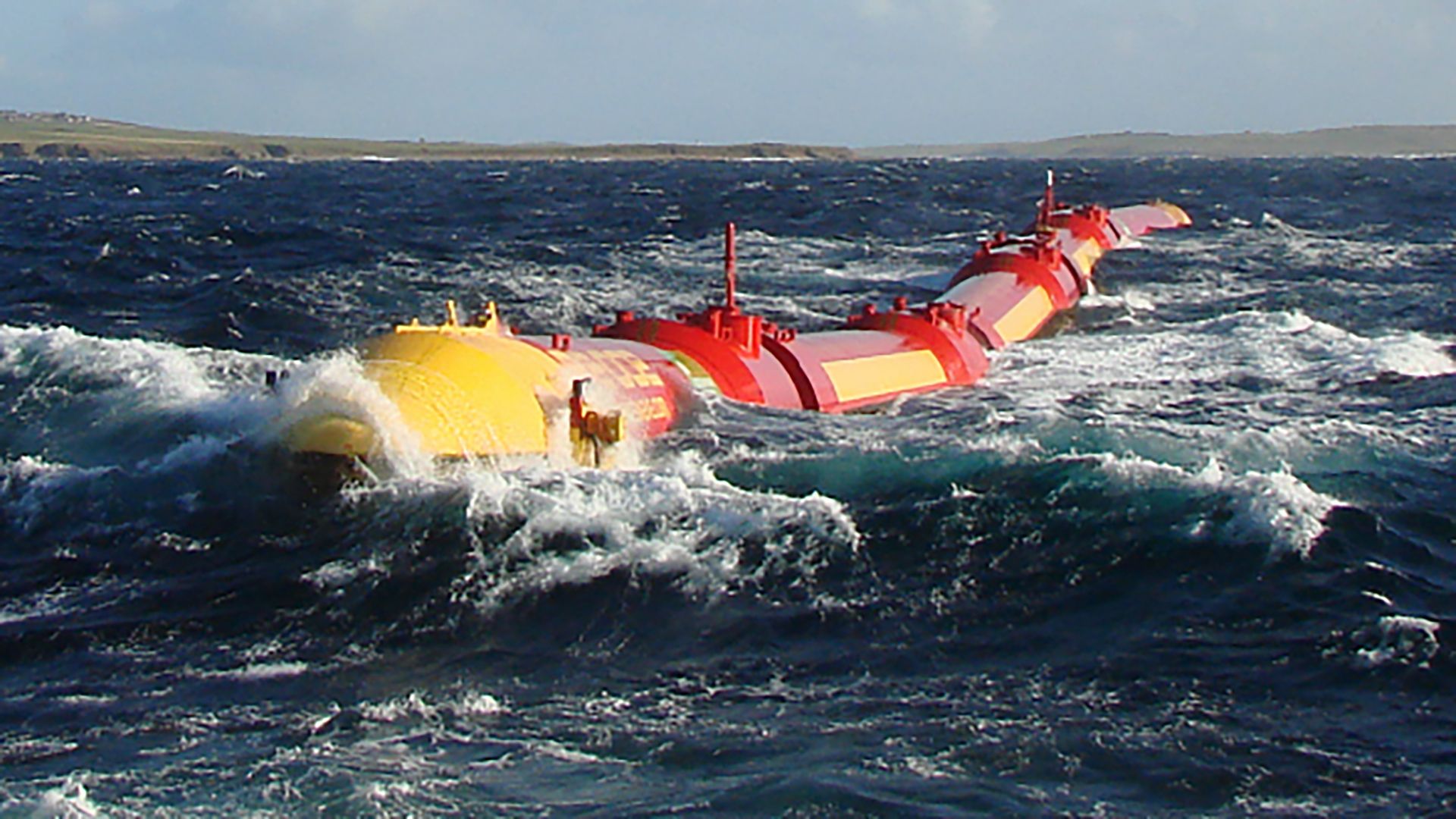 Pelamis power generator