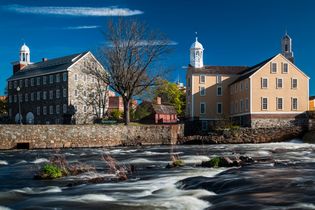 Pawtucket: Blackstone River