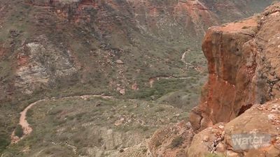 Explore the majestic Cape Range National Park in Western Australia and also get a stunning view of the Ningaloo Reef and Yardie Creek