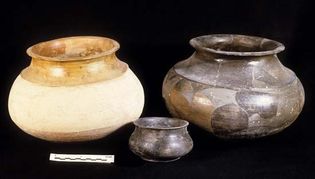 Indus civilization: cooking pots