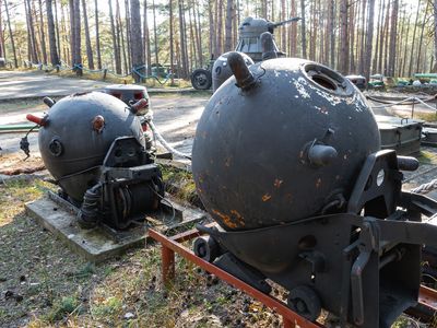 submarine mine