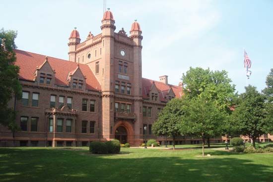 Decatur: Millikin University