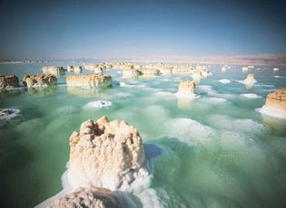 Salt columns in the Dead Sea