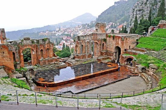 Taormina, Sicily: theatre