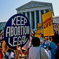 Washington DC.,USA, April 26, 1989. Supporters for and against legal abortion face off during a protest outside the United States Supreme Court Building during Webster V Health Services