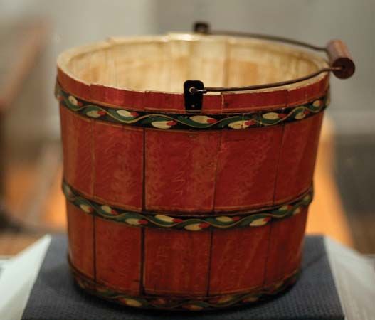 wooden bucket