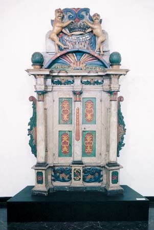 Torah ark