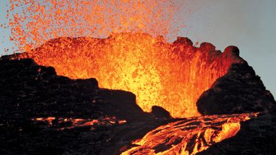 Classify volcanic eruptions according to the physical and chemical properties of their magma