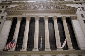 Front façade of the New York Stock Exchange, New York City.