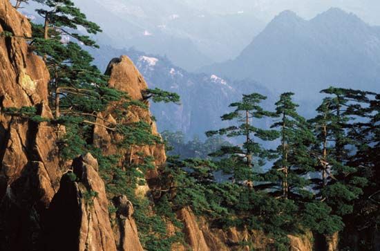 mountains in Anhui province