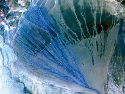 alluvial fan, China