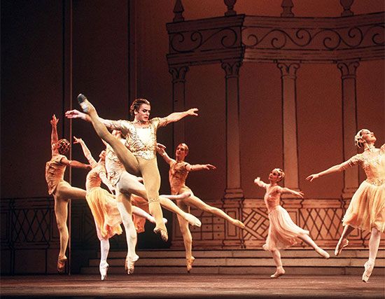 Mikhail Baryshnikov performing with the Bolshoi Ballet