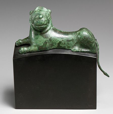 Ionian: bronze statuette