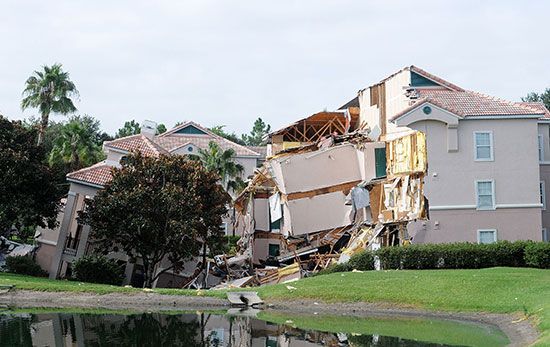 sinkhole: collapsed building