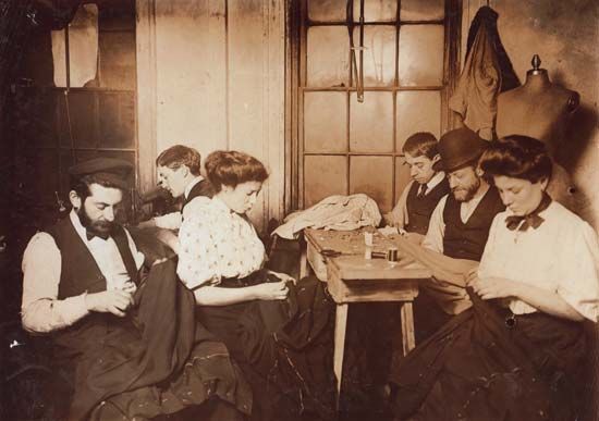 Workers in a New York City sweatshop, 1908.