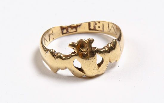 Claddagh ring